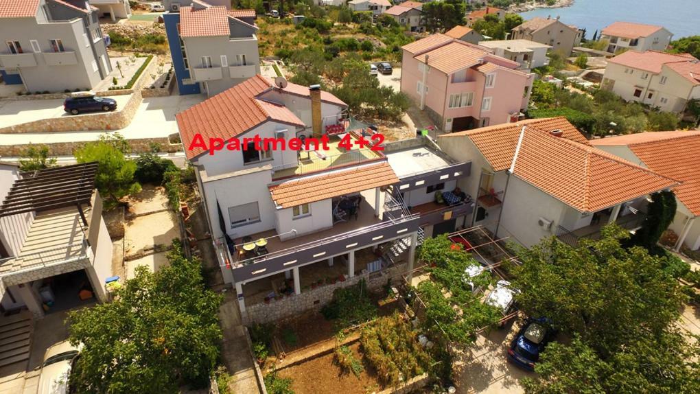 Apartments Ivan Perkov Tomas Bilo プリモシュテン エクステリア 写真